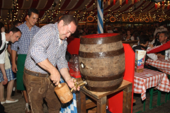 tag_zwei_holzschupfamusi_und_abends_die_dornenvoegel_11_20140914_2088656381