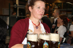 tag_zwei_holzschupfamusi_und_abends_die_dornenvoegel_1_20140914_2006867332