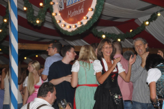 tag_zwei_holzschupfamusi_und_abends_die_dornenvoegel_29_20140914_1305565230