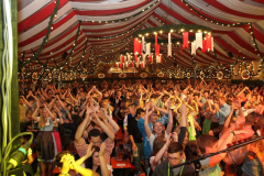 tag_zwei_holzschupfamusi_und_abends_die_dornenvoegel_36_20140914_1644810148