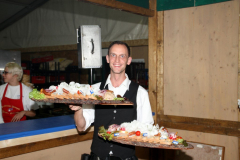 tag_zwei_holzschupfamusi_und_abends_die_dornenvoegel_44_20140914_1210968194