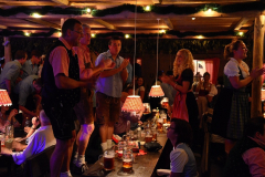 samstag_abend_in_der_wiesn-alm_mit_der_band_flashdance_103_20140921_1057717863