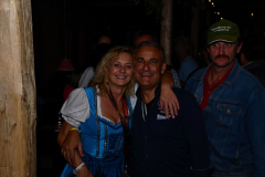 samstag_abend_in_der_wiesn-alm_mit_der_band_flashdance_115_20140921_1280053589