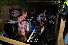 samstag_abend_in_der_wiesn-alm_mit_der_band_flashdance_46_20140921_1333836874