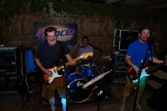 samstag_abend_in_der_wiesn-alm_mit_der_band_flashdance_76_20140921_1513157466