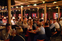 samstag_abend_in_der_wiesn-alm_mit_der_band_flashdance_78_20140921_1483567430