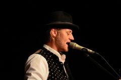 sonntag_abend_mit_dahuawadameierundi_in_der_wiesnalm_20140915_1765961404