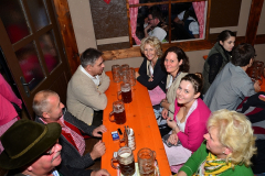 wiesn_alm_am_samstag_20140915_1425444182