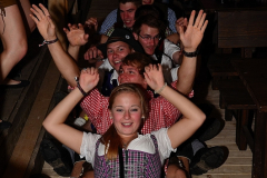 wiesn_alm_am_samstag_74_20140915_1768629006