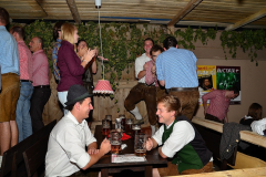 wiesn_alm_am_samstag_93_20140915_1294307884