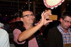 zeilingers_wiesn-alm_am_montag_abend_mit_der_band_austria_4_107_20140916_1947036518