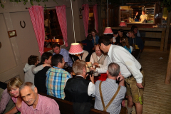 zeilingers_wiesn-alm_am_montag_abend_mit_der_band_austria_4_53_20140916_1856207577