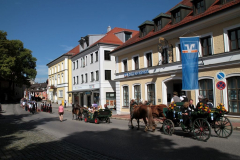 erntedank_gottestdienst_mit_auszug_zum_festplatz_180_20150915_1055224054