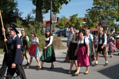 erntedank_gottestdienst_mit_auszug_zum_festplatz_187_20150915_1363075549