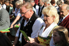 erntedank_gottestdienst_mit_auszug_zum_festplatz_79_20150915_1894692860